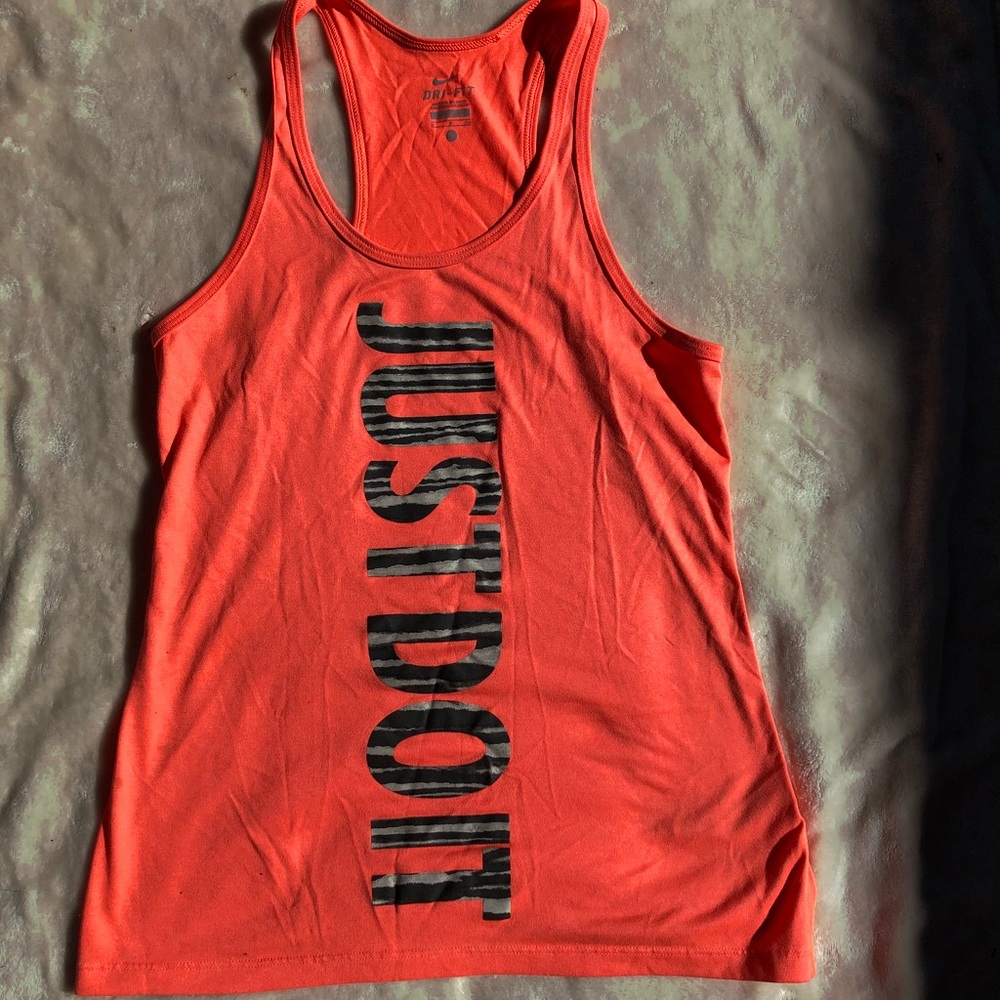 Nike dry fit tank